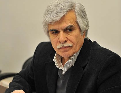 دولت برای محاسبه تورم کالاهایی را در نظر میگیرد که مردم اسم آن را هم نشنیدهاند/ به هر شکلی که شده میخواهند نشان دهند که تورم تک رقمی است جامساز