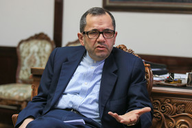 ایران از سرمایه گذاری خارجی در حوزه های مهم استقبال می کند تخت روانچی