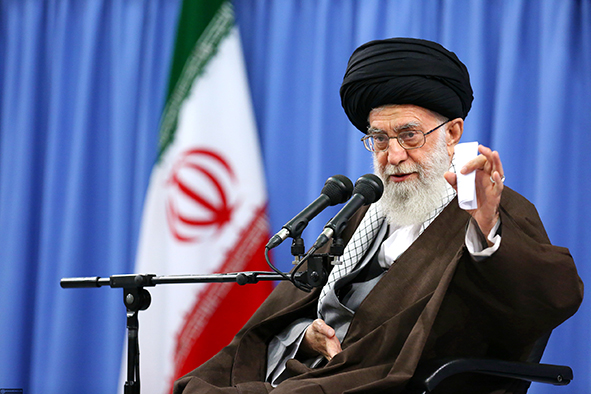 رهبر معظم انقلاب:آمریكا اخلال و خدعه می كند/اهمیت نوبت دوم انتخابات كمتر از نوبت اول نیست رهبری