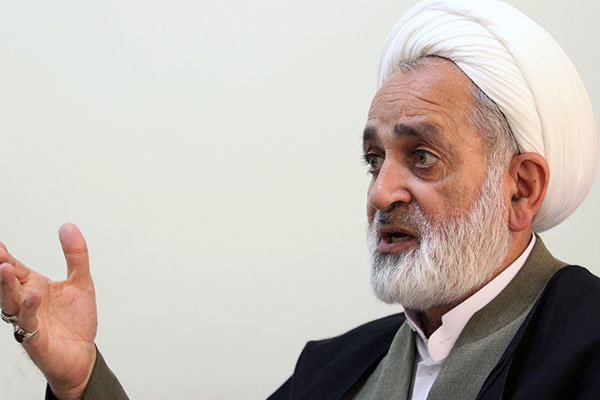 «کمیته سیاسی» اسم هاشمی را در لیست خبرگان گذاشت نه جامعه روحانیت/ ردپای نفوذ در بودجه ۹۵ دیده میشود احمد سالک