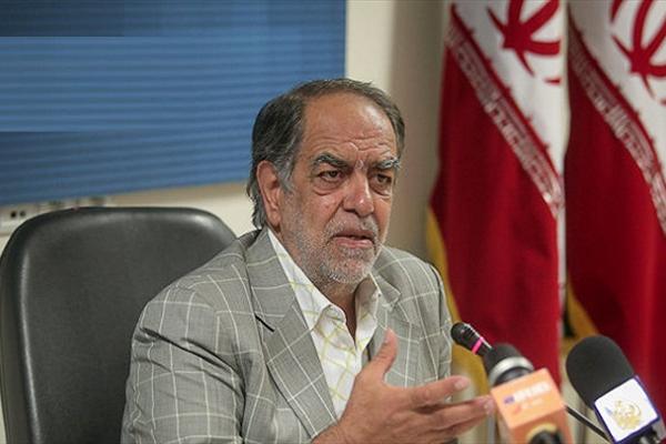 نرخ سود بانکی باید کمتر از ۱۰ درصد شود اکبر ترکان