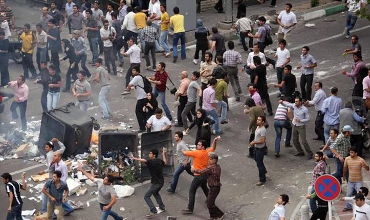 نقش فتنه ۸۸ بر تحریم های ضد ایرانی