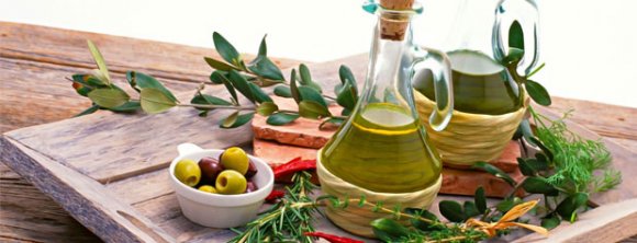 غذاهایی که از بدن در مقابل سموم محافظت میکنند روغن زیتون