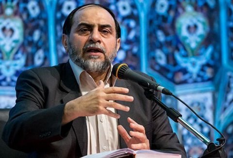 فیلم / سخنان رحیم پور ازغدی درباره بانک ها و ادارات حکومتی ازغدی