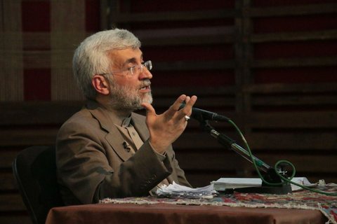 در زمانهای که برخی دچار تردید شدند خون حججی باعث برطرف شدن آن شد جلیلی