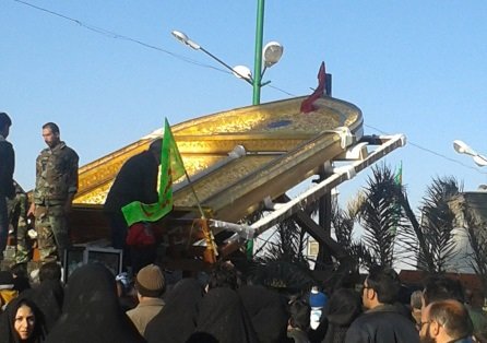 مراسم استقبال از درب حرم امامین جوادین(ع) در کلاله برگزار می شود درب حرم امامین جوادین(ع)