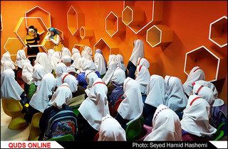 نمایش عروسکی محیطی ریحانه+تصاویر