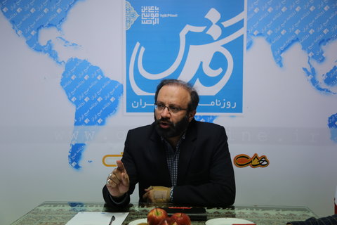 روحانی میخواست مشکلات اقتصادی را گردن طیبنیا بیندازد و صفدر حسینی را وزیر اقتصاد کند! ساسان شاه ویسی