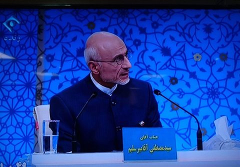 فیلم/ میرسلیم خطاب به روحانی: در دوره شما شاهد اختلاسها و حقوقهای نجومی هستیم/ کاخها ساخته میشود در حالی که برخی در زبالهدان دنبال غذا هستند
میرسلیم