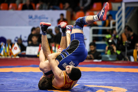 تیم ملی کشتی ایران قهرمان آسیا شد قهرمانی کشتی فرنگی خوزستان