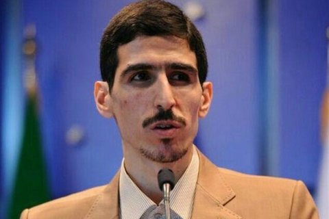 منشور فرمانده برای مستندسازان آتش به اختیار مالک شریعتی - کراپشده