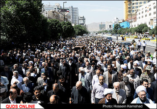مراسم تشییع پیکر همسر آیت الله علمالهدی امام جمعه مشهد مقدس و نماینده ولی فقیه در استان خراسان