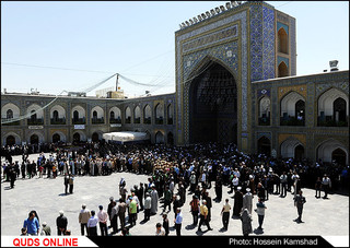 مراسم تشییع پیکر همسر آیت الله علمالهدی امام جمعه مشهد مقدس و نماینده ولی فقیه در استان خراسان