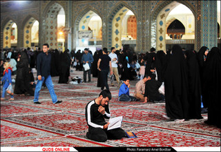 مراسم شب نوزدهم ماه مبارک رمضان در حرم مطهر حضرت رضا (ع)