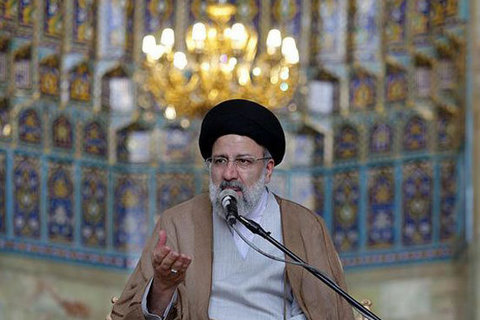 اگر مدافعان حرم نبودند امروز تمام کشورهای اسلامی نا امن بودند/ ساکت نماندن در برابر کجیهای جامعه از مصادیق فرد مصلح است رئیسی - کراپشده