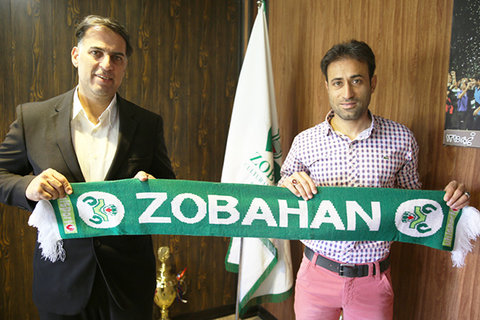 رجب زاده بالاخره فوتبال را کنار گذاشت/ مربی ایرلند و اسکاتلندی در ذوب آهن مهدی رجب زاده
