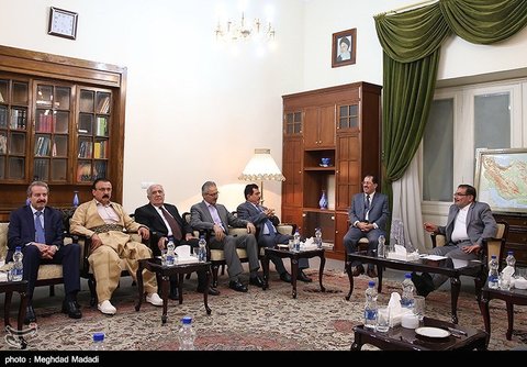 شمخاني: الحديث عن الاستفتاء في كردستان سيؤدي الى عزلة وممارسة الضغوط على الاكراد
شمخاني
