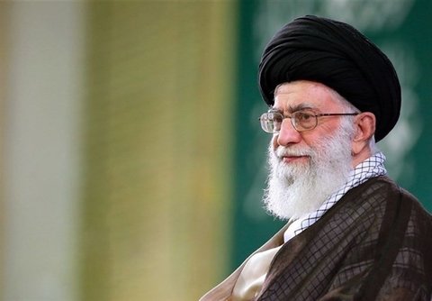 همه دستگاهها با سرعت و همه توان به یاری آسیبدیدگان زلزله بشتابند رهبر معظم انقلاب