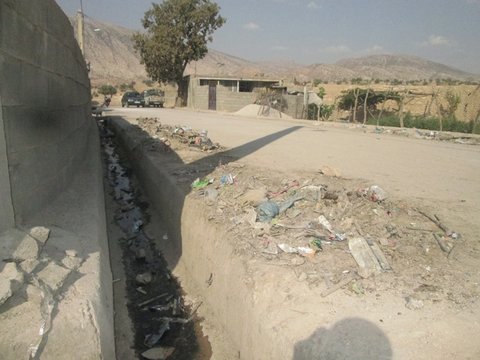 زندگی کودکان روستایی در کهگیلویه و بویراحمد در کنار زباله‌ و کودهای حیوانی 22