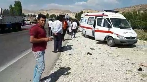 ۲ کشته و ۴ زحمی در حادثه محور یاسوج-شیراز 8