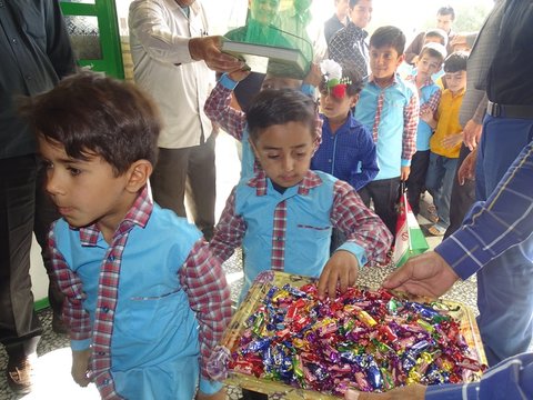 جشن شکوفه‌ها در دیشموک برگزار شد 11
