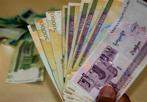پیشنهاد دولت در بودجه ۹۹/ حقوق زیر ۳ میلیون تومان از مالیات معاف میشود حقوق