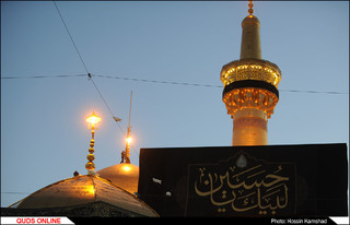 آیین خطبه خوانی شب عاشورا در صحن انقلاب اسلامی حرم مطهر رضوی / گزارش تصویری