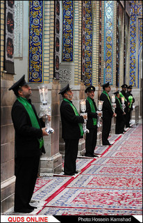 با حضور تولیت آستان قدس رضوی مراسم سنتی شام غریبان حسینی در حرم امام رضا(ع) برگزار شد\ گزارش تصویری 1