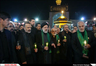 با حضور تولیت آستان قدس رضوی مراسم سنتی شام غریبان حسینی در حرم امام رضا(ع) برگزار شد