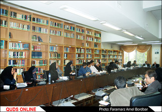 نشست بررسی تطبیقی حماسه های ایران و هند