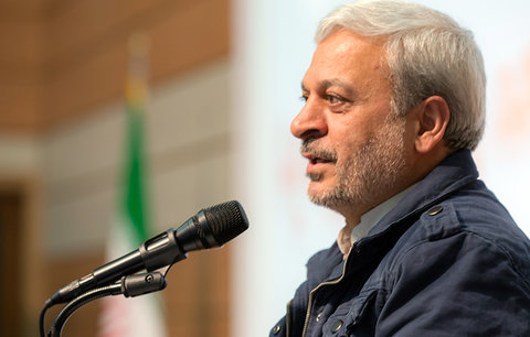 پیام تسلیت مدیر عامل بنیاد فرهنگی رضوی در پی زلزله غرب کشور
فخریان
