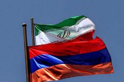 آغاز ورود محمولههای مرتبط با اقلام بهداشتی و درمانی از ارمنستان به ایران
ایران و ارمنستان