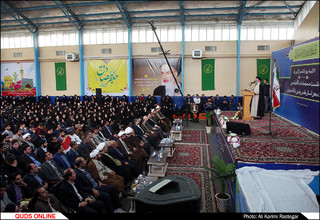 نشست صمیمانه ایت الله سید ابراهیم رییسی تولیت آستان قدس رضوی با دانشجویان دانشگاه امام رضا(ع)