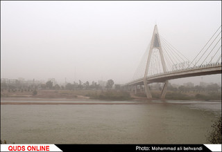 خوزستان ایستاده در غبار
