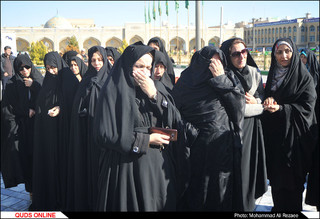 تشییع پیکر خبرنگار روزنامه قدس درحرم مطهر رضوی