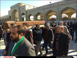 تشییع پیکر خبرنگار روزنامه قدس درحرم مطهر رضوی