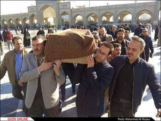 تشییع پیکر خبرنگار روزنامه قدس درحرم مطهر رضوی