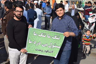 شکوه وحدت / فریاد《مرگ بر آمریکا》در آسمان اهواز طنین انداز شد