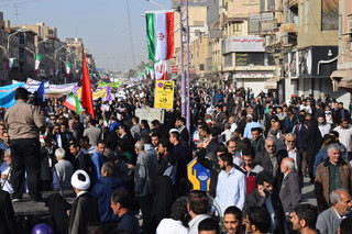 شکوه وحدت / فریاد《مرگ بر آمریکا》در آسمان اهواز طنین انداز شد