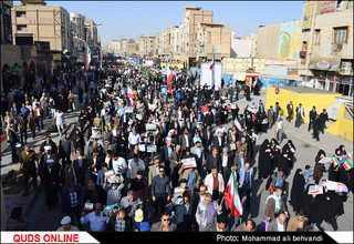 شکوه وحدت / فریاد《مرگ بر آمریکا》در آسمان اهواز طنین انداز شد