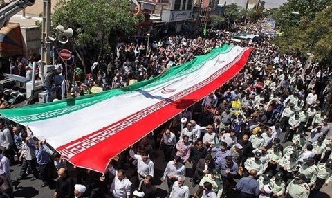 قدردانی استاندار چهارمحال و بختیاری از حضور مردم در راهپیمایی بزرگ شکوه و وحدت راهپیمایی