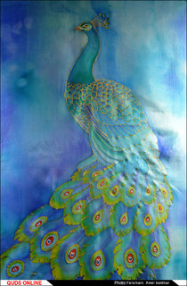 آثار نقاشی بر روی شال و روسری
