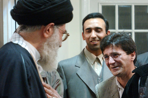 عزیزی