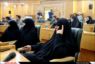 نخستین شب شعر اعتکاف کشور با حضور شعرای آئینی- گزارش تصویری