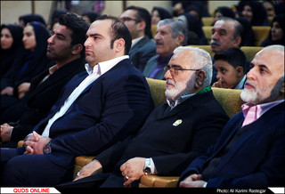 بهداد سلیمی و علی هاشمی مدالهای خود را به موزه آستان قدس اهدا کردند