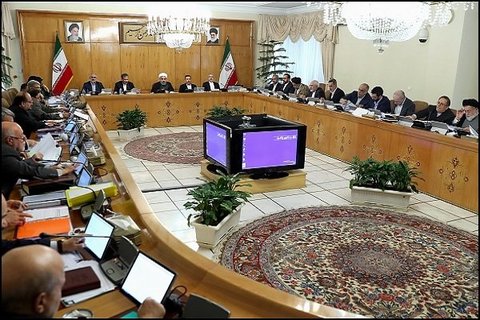 آیین نامه اجرایی تهاتر بخشی از مطالبات ایدرو و ایمیدرو تصویب شد
هیات دولت، هیئت دولت