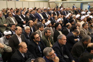 دیدار مسئولان نظام و سفرای کشورهای اسلامی با مقام معظم رهبری