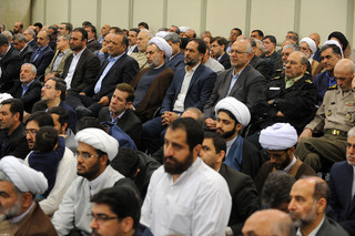 دیدار مسئولان نظام و سفرای کشورهای اسلامی با مقام معظم رهبری