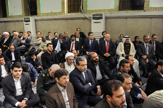 دیدار مسئولان نظام و سفرای کشورهای اسلامی با مقام معظم رهبری