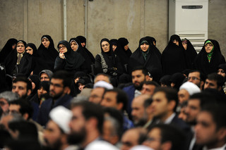 دیدار مسئولان نظام و سفرای کشورهای اسلامی با مقام معظم رهبری